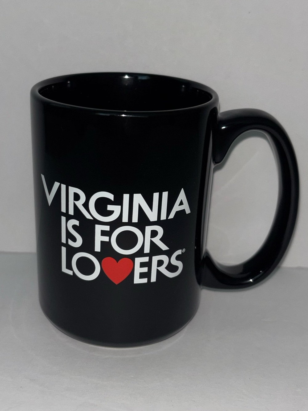 Classic Virginia Is For Lovers Black Mug with Red Heart